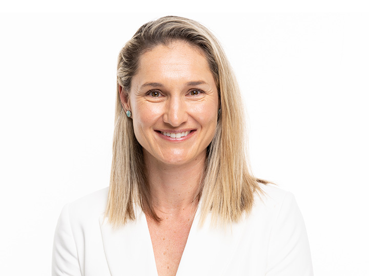Luisa Heenan broker and CPA